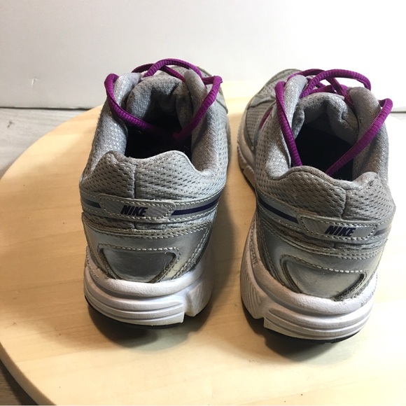 Nike Woman’s Size 6 Dart 9 Running Athletic Sneakers Shoes Lace Up Mesh - Picture 4 of 8